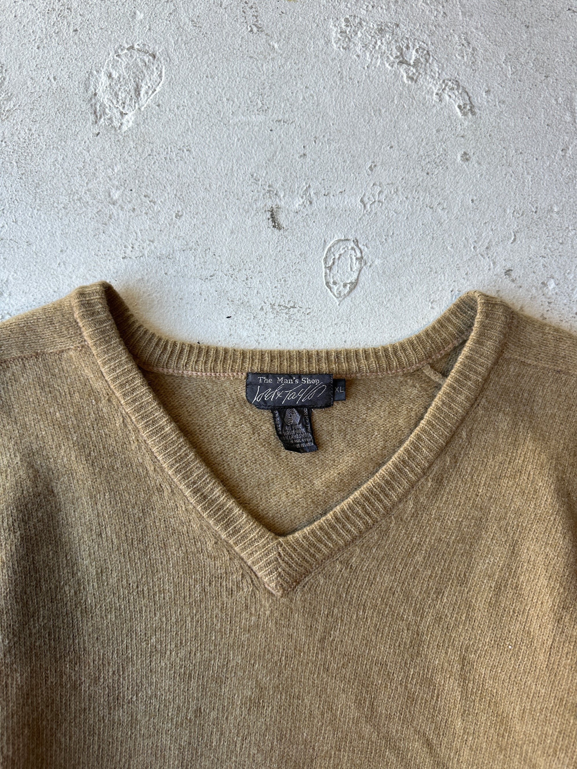 1990s Lord & Taylor Wool Sweater