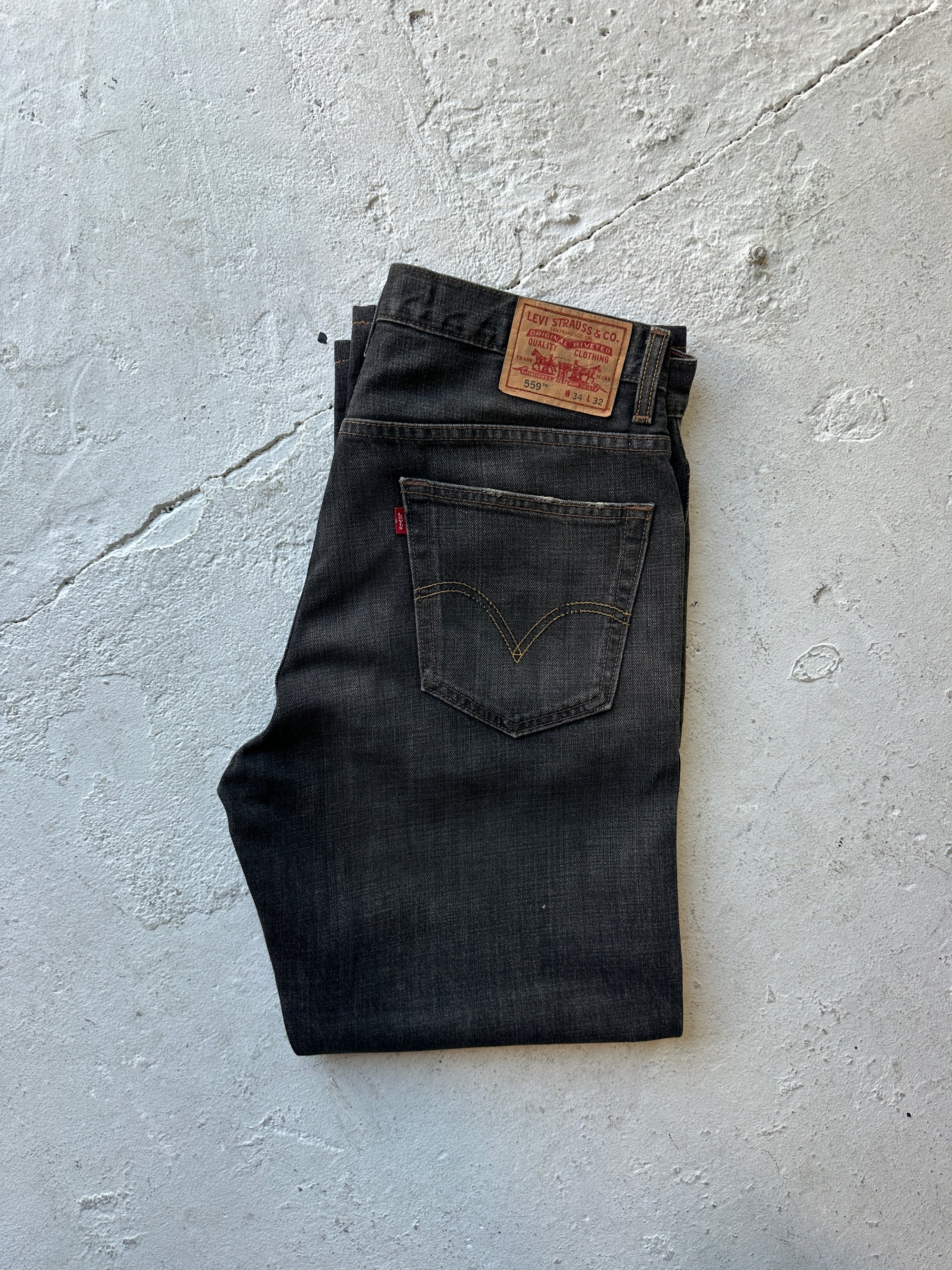 2000s Levi’s 559 Baggy Jeans